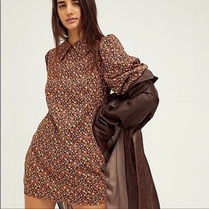 Making Plans Floral Mini Dress 6 small NWOT